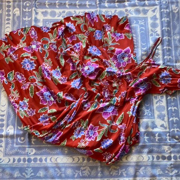 F21 • Floral Open Shoulder Wrap Dress - Picture 9 of 14